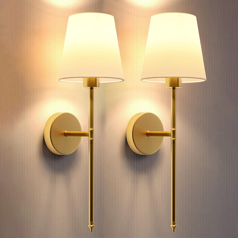 Lampe murale en cuivre avec couverture en tissu national