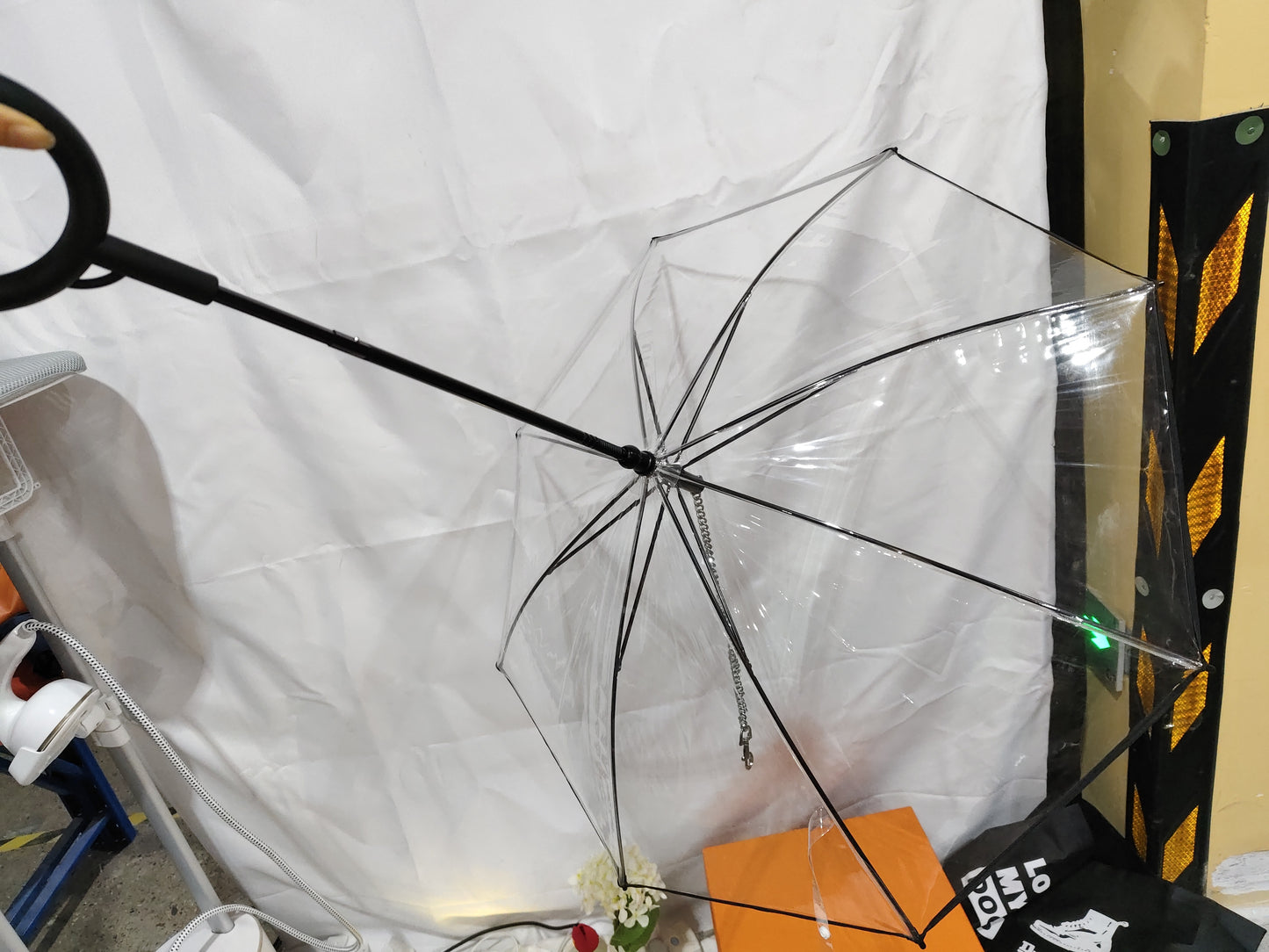 PawShield™ Parapluie transparent ajustable pour animaux