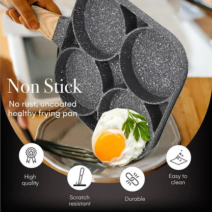 Poêle à frire pour petit-déjeuner antiadhésive à 4 trous QuadChef™